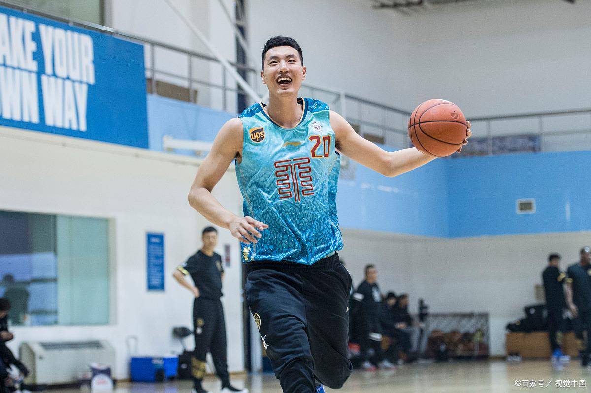 卫冕之路！冠军球队奋勇向前传奇再现的简单介绍