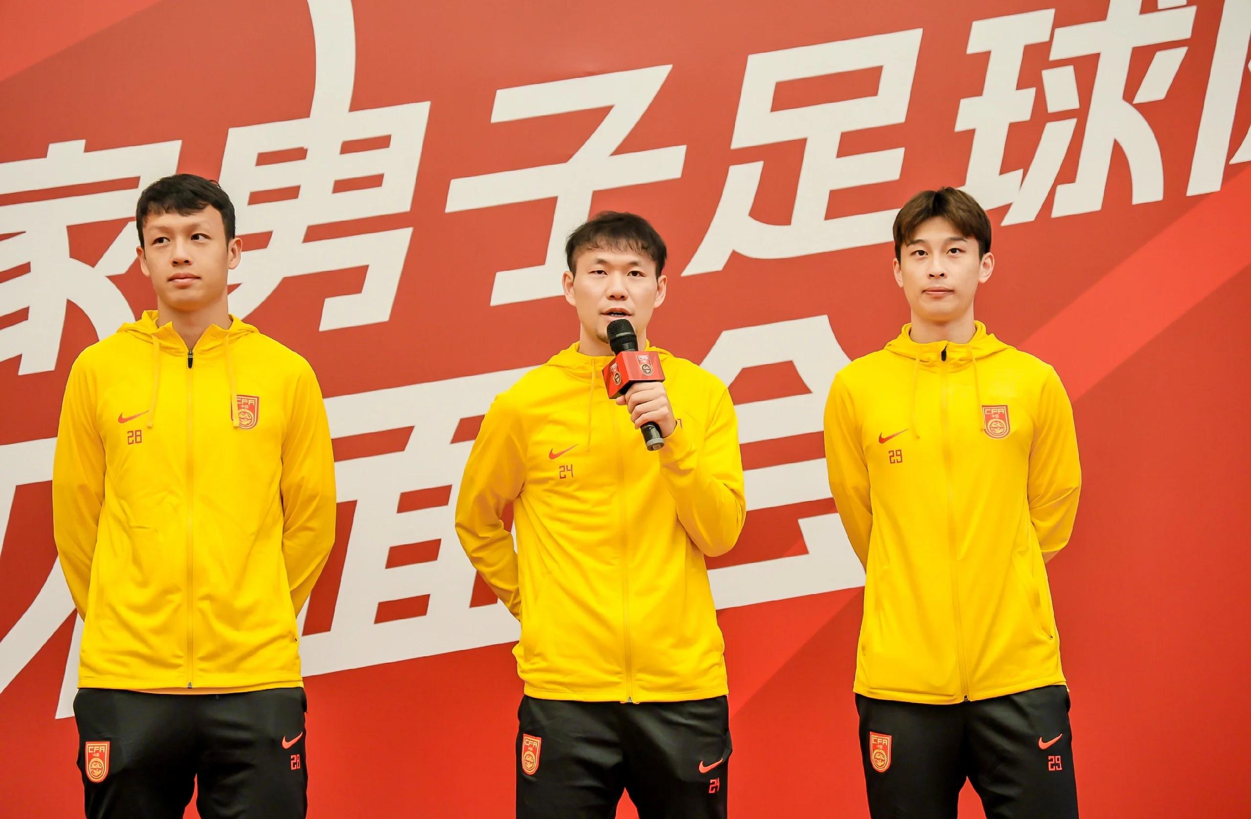 关于武磊开场5分钟连进两球，格列兹曼防线形同虚设！的信息